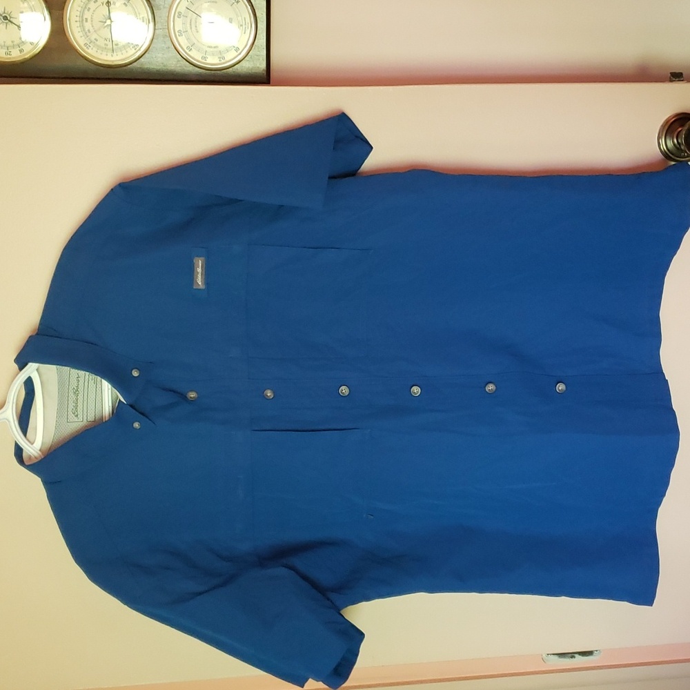 Eddie Bauer short sleeve shirt